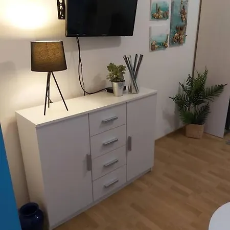 Ruki App - Summer Place :) Apartment Pula
